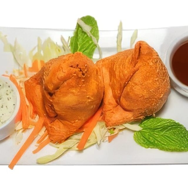 Vegetable Samosa.