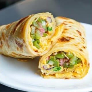 Vegetarian Egg Rolls / Veg Anda Paratha Rolls